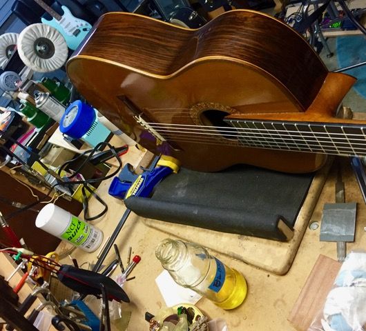 2.1998-Humphrey-fret-dress.jpg